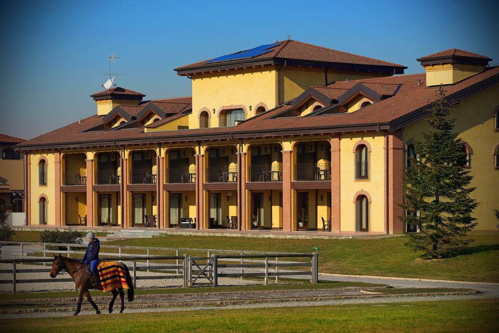 Agriturismo Il Boschetto Ornago Eksteriør billede